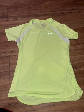 Nike Neon Yellow Performance Short Sleeve Tee